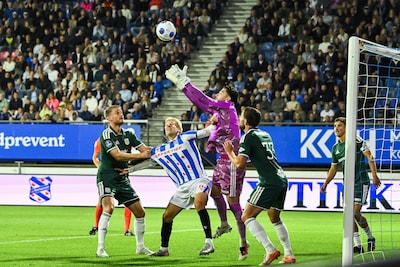 Schendelaar en lat voorkomen voorsprong Heerenveen tegen PEC Zwolle