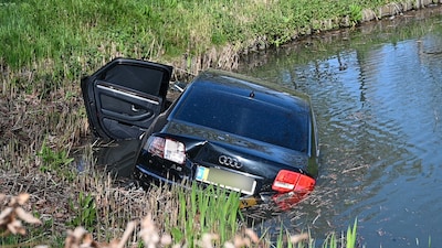 Politie Nieuwegein zoekt man op de vlucht na auto-achtervolging