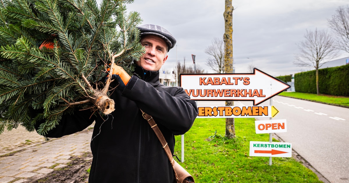 Voor de laatste keer vuurwerk verkopen valt Kabalt zwaar: ‘Het wordt een gemis, ben ermee opgegroeid