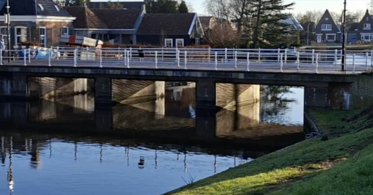 Werkzaamheden Aalsumerpoortsbrug in Dokkum begonnen