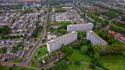 Voor de vier flats in Hintham komen meer woningen terug in meer en ook hogere gebouwen