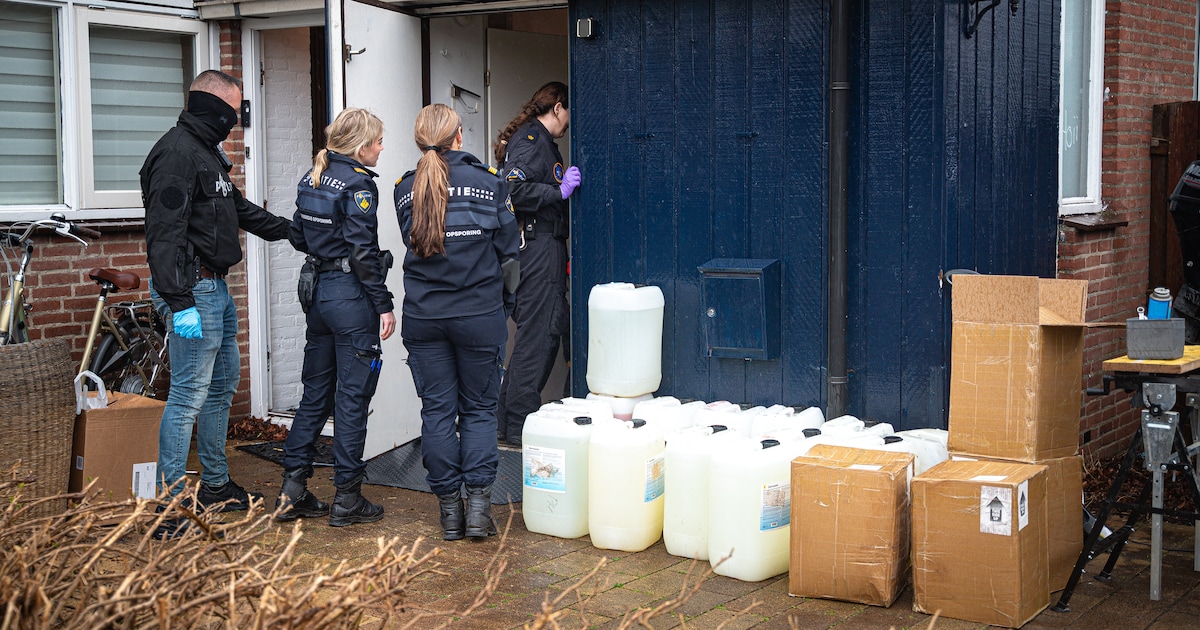 Politie vindt voor 1 miljoen euro aan drugs in huis in Brielle, maar bewoner zegt van niets te weten