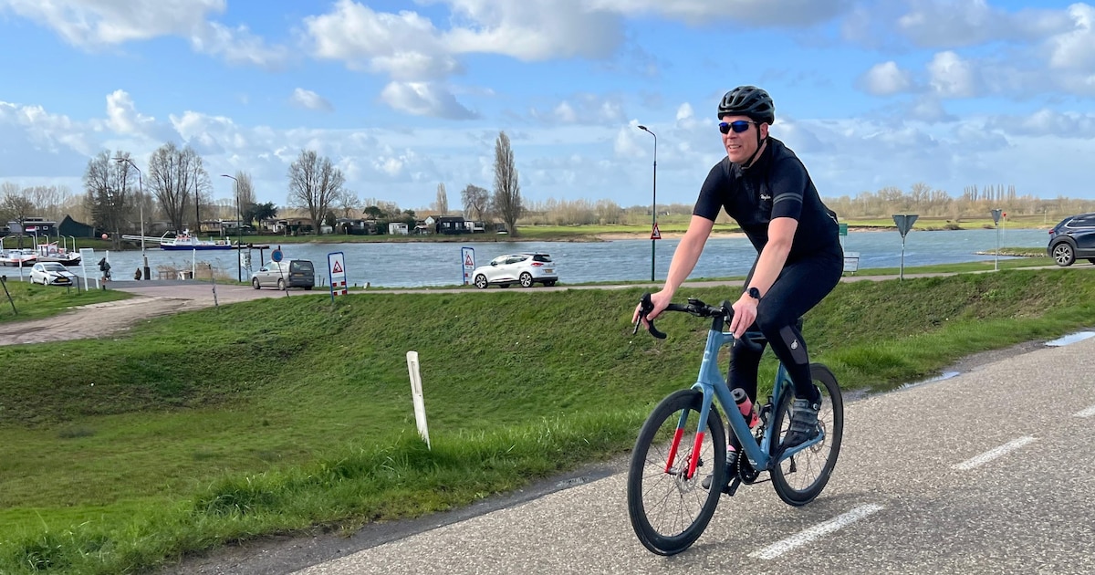 500 kilometer van kust naar kust zonder echte slaap: Maarten uit Odijk gaat afzien voor nierpatiënte