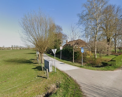 Man probeerde drie willekeurige slachtoffers te doden in Zwolle en Assen en moet nu jarenlang de cel