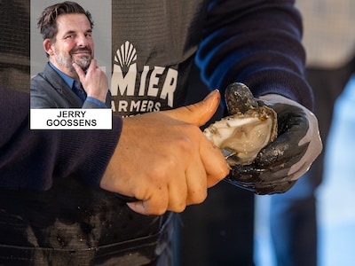 Terwijl Jerry de sluitspier van de oester trachtte te doorklieven, schoot het mesje los van de schel