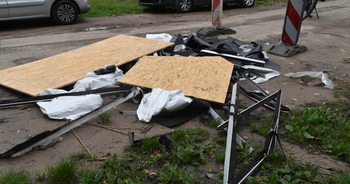 Opnieuw afvaldumping in gemeente Zaltbommel: dakdekkersmateriaal aangetroffen bij natuurgebied De Ra