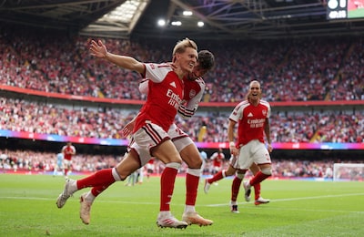 Arsenal beslist wedstrijd duel met Manchester City, Maresca haalt Haaland al naar de kant