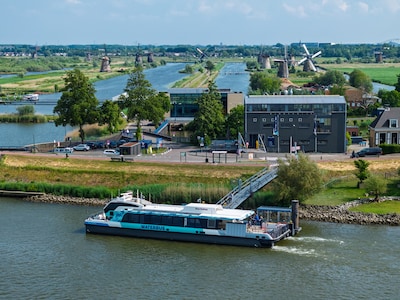 De waterbus van en naar Kinderdijk is dood, leve de WaterShuttle: ritprijs meer dan verdubbeld