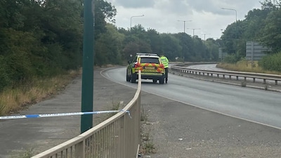 Meerdere doden na botsing tussen politiewagen en personenauto in Engeland