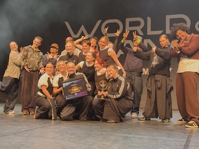Dansgroep IRON wint World of Dance Germany: ‘Een beloning voor het harde werken’