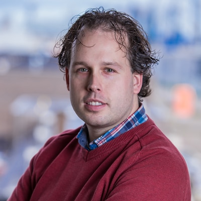 Raadslid gaat in op zijn vragen over nareizigers in Helmonds hotel