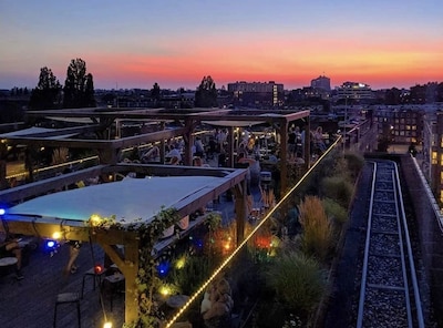 Cocktail bars in Amsterdam East: 5 great spots for a cocktail