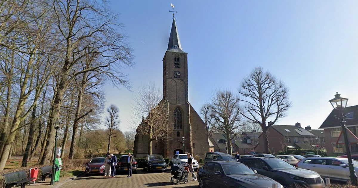 The Eagles Legacy op het podium bij benefietconcert in Dorpskerk van Rhoon