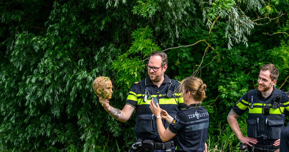 Melding van overleden persoon in Appingedam blijkt loos alarm: politie vindt poppenhoofd in het wate
