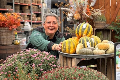 Pascalle (56) dacht dat ze gewoon video’s maakte voor Coppelmans Oisterwijk, nu willen mensen met ha