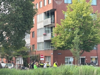 Helft van de bewoners van door explosie getroffen appartementencomplex in Amsterdam-Oost kan weer na