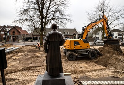 Na jaren van wachten krijgt Kerkplein in Aarle-Rixtel eindelijk een metamorfose