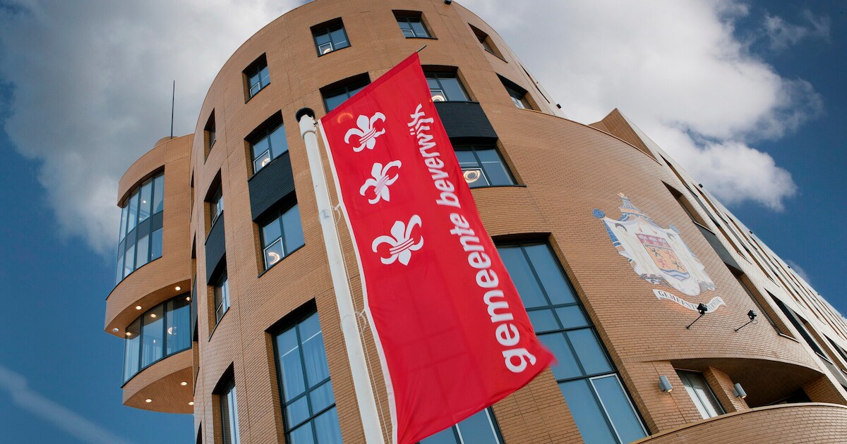 Gemeente Beverwijk vernieuwt publiekshal van Stadhuis