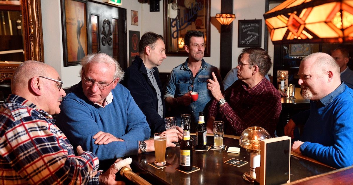 Veteranen kunnen samen herinneringen delen in Eemnes