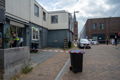 Onder vuur genomen woning in Mijdrecht niet de enige: meerdere panden in het dorp beschoten