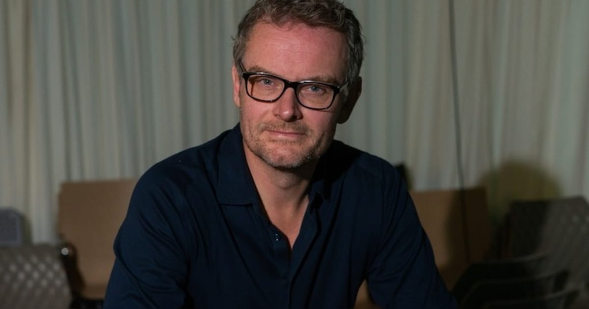 Meerdere shows comedian Rogier Kahlmann geannuleerd: ‘Haatdragend, vrouwonvriendelijk’