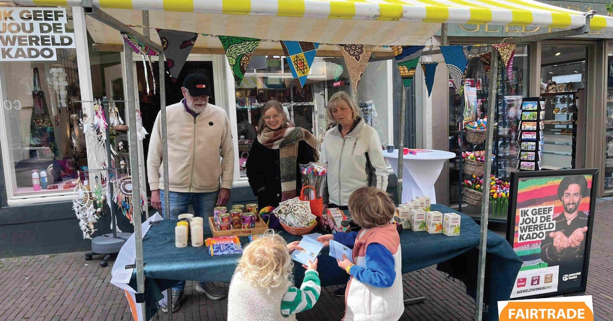 Marktkraam voor de Wereldwinkel en DDV’23-1 maakt ereronde