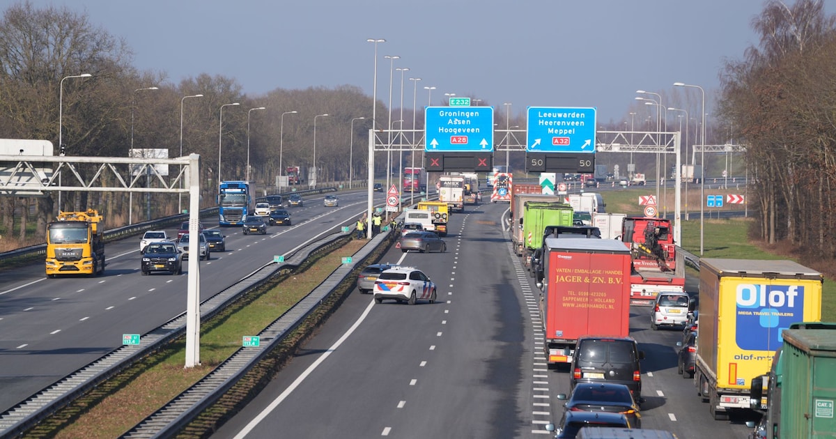 Nóg meer hinder op de A28 richting het noorden: meerdere voertuigen betrokken bij ongeluk