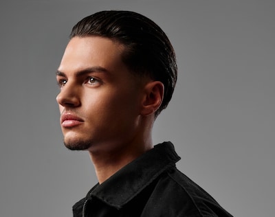 Tom (21) wil mooiste man van Nederland worden: ‘Ik was vroeger verlegen’