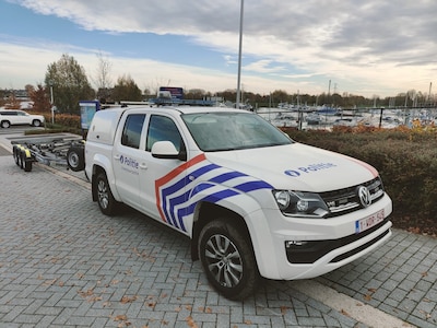 Nederlanders gered na bootongeval op Maasplas in België, ook lichaam gevonden