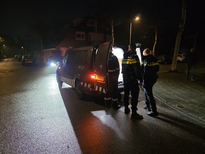 Politie houdt bewoner aan na vondst illegaal vuurwerk in woning