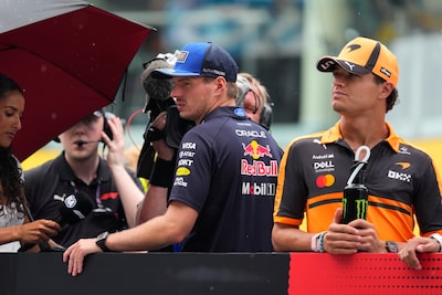 Max Verstappen bij GP Bahrein vanaf pole op jacht naar eerste zege van het jaar, stortregen voor de start