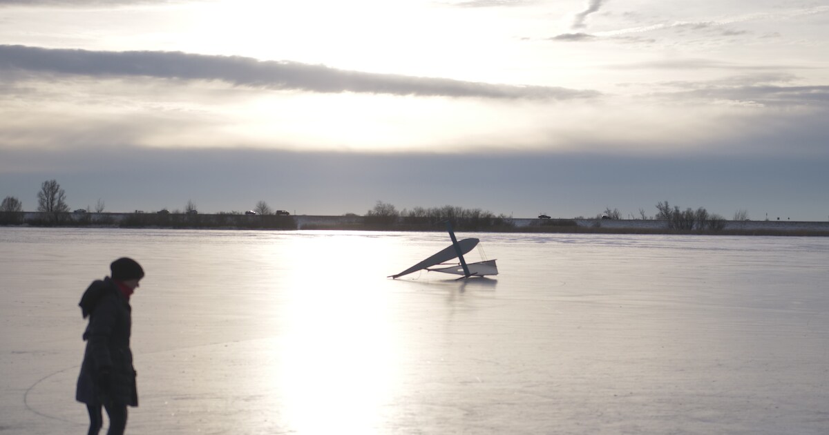 Opnieuw zwaar ongeluk met ijszeiler: traumaheli rukt uit in Lelystad
