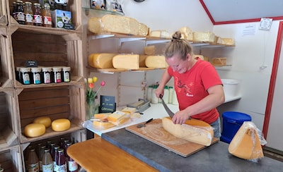 Hier in de buurt van Ede koop je eieren, melk en groenten bij de boer