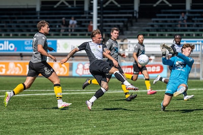 KNVB zet VUC ‘op stil’ naar aanleiding van vermeend ‘knijpincident’ in wedstrijd tegen Westlandia