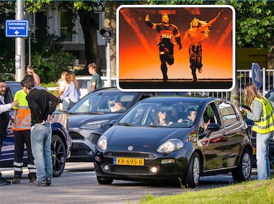 Parkeerdrama bij Suzan & Freek, fans zetten auto’s overal neer: lezer komt met opvallende oplossing