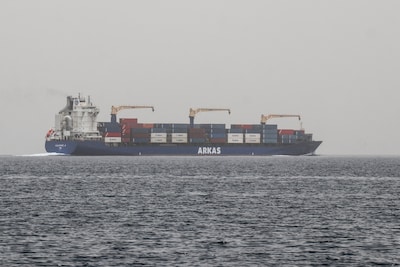 Nog minder schepen door Straat van Hormuz uit angst voor aanvallen
