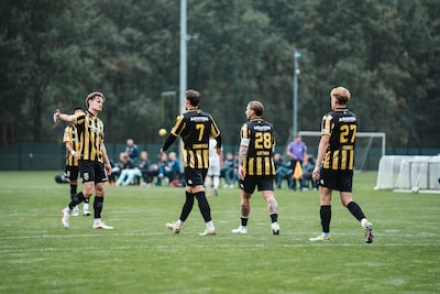 Vitesse maakt er zes tegen Go Ahead Eagles: wisselspelers tanken vertrouwen
