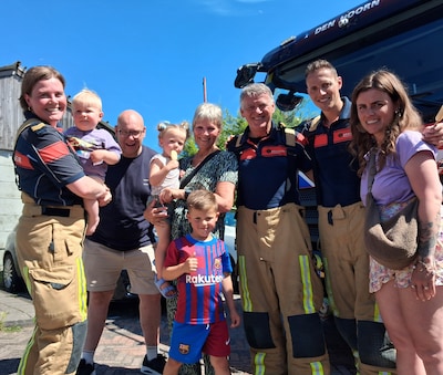 Brandweerman Cock (67) rukt uit voor laatste brand bij oud-scoutinggebouw, dan komt hij zijn kindere