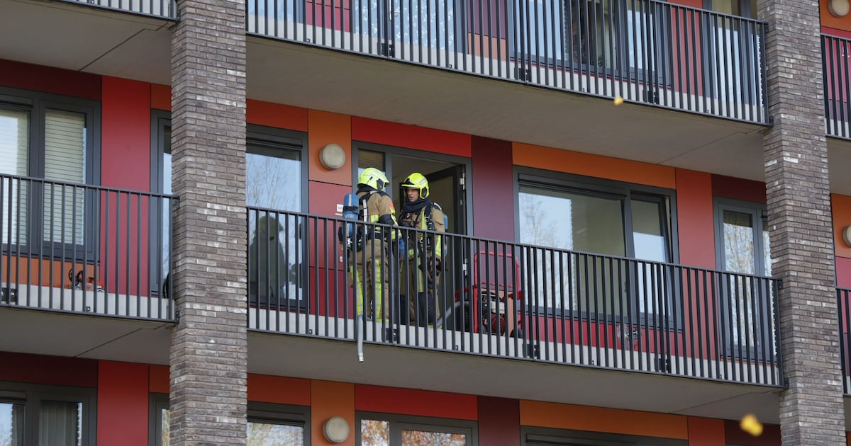 Persoon naar ziekenhuis na keukenbrand in woning Hoofddorp