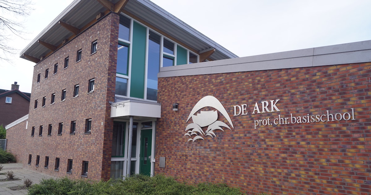 Eerste zes jaar nog geen school erbij in Rengerswetering, leerlingaantallen steeds maar bijgesteld