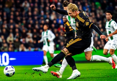 Stand | Ajax profiteert van puntenverlies PSV en AZ, dit is de voorsprong van koploper Feyenoord