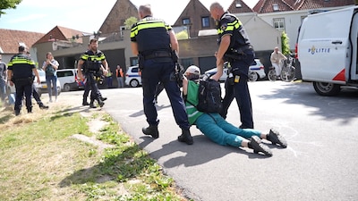 Waarom hebben milieuactivisten het gemunt op veevoederbedrijf De Heus in Ravenstein?