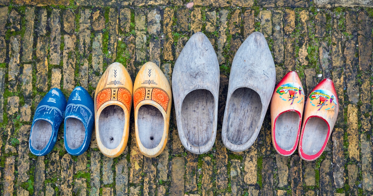 Kinderen kunnen houten klompjes versieren voor Sinterklaas in Baarn