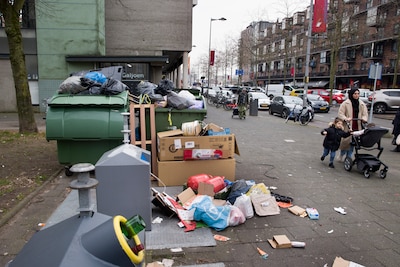Miljoenen om Rotterdam schoner te krijgen: ‘We zijn rotzooimakers geworden met z’n allen’