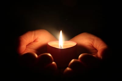 Vredeswake in Velp tegen geweld wereldwijd