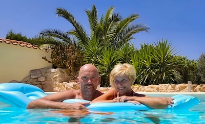 ‘Ik riep altijd dat het buitenland helemaal niks voor mij is’, nu wonen Henk en Angelie op 2000 km v