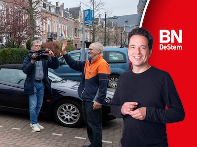 ‘Morgûh!’, riep Hans, met in de ene hand een zak kattenbrokken en in de andere een Pisa-toren aan sc
