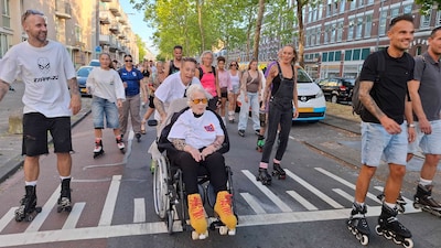 Wednesday Night Skate voor het eerst door Rotterdam-Zuid - met (eventjes) Oma Annie