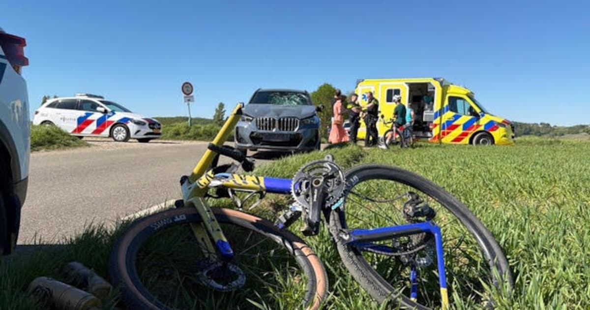 Wielrenner gewond na botsing met auto in Wijlre