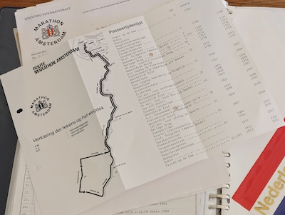 Dwars door de binnenstad, zonder dranghekken: zo liep Nijboer in 1980 mogelijk gewoon een wereldrecord